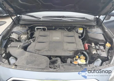 2018 Subaru Outback 3.6R Limited из США, поврежденный, VIN 4S4BSENC3J3329855